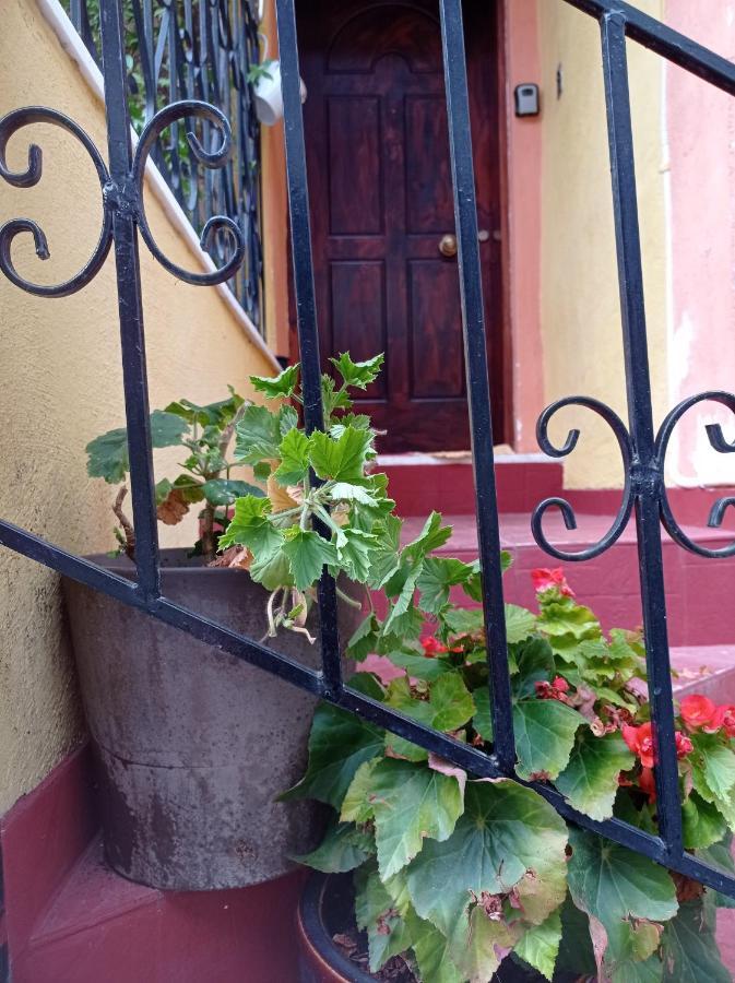 Cozy Apartment Alexandros Near Aqueduct Kavala Exterior photo